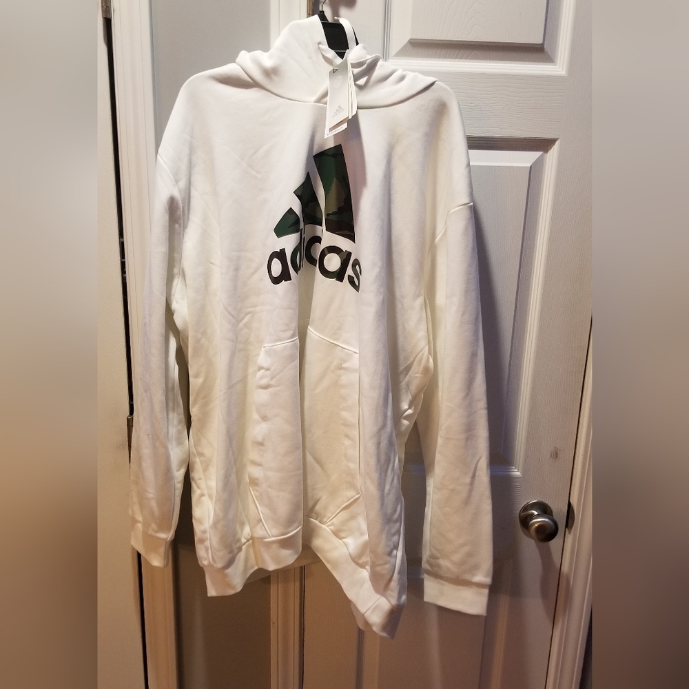 Brand New Adidas Camo Hoodie 4XL
